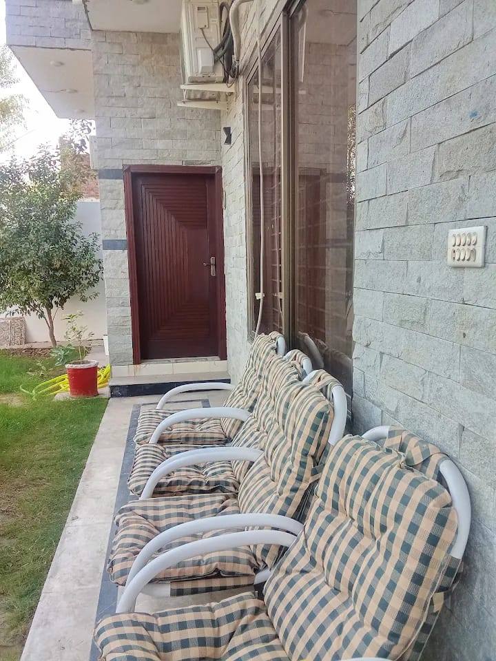Outdoor seating by the clinic entrance